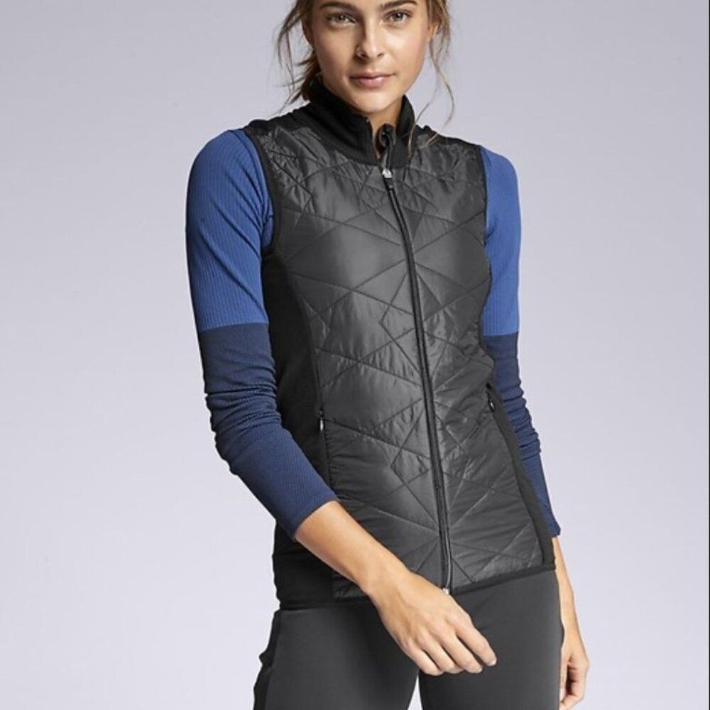 Athleta flurry Quilted Black Vest